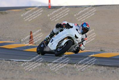 media/Oct-03-2022-Moto Forza (Mon) [[5f077a3730]]/Beginner Group/Session 5 (Turn 12)/